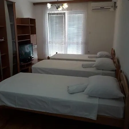 Сasa de vacaciones Guest Rajlovac Sarajevo